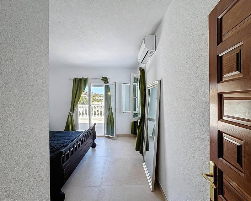 4 Zimmer Villa zu verkaufen in Benitachell / Benitatxell mit Pool - 765.000 € (Ref: 8935804)