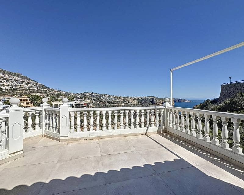 4 Zimmer Villa zu verkaufen in Benitachell / Benitatxell mit Pool - 765.000 € (Ref: 8935804)