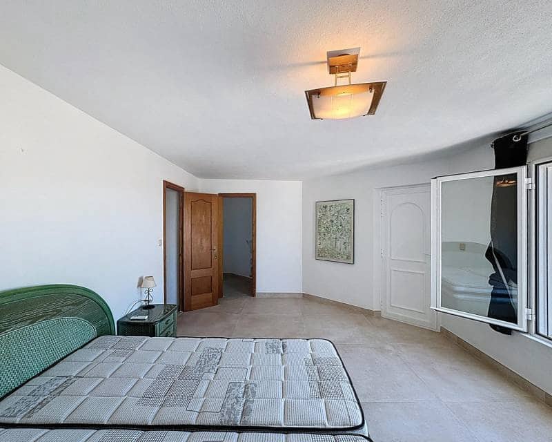 4 Zimmer Villa zu verkaufen in Benitachell / Benitatxell mit Pool - 765.000 € (Ref: 8935804)