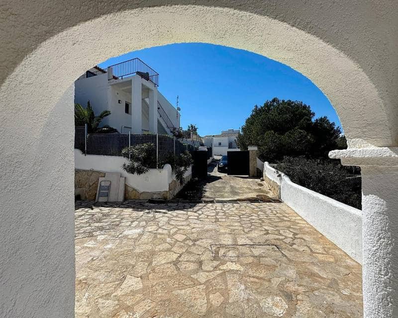 4 Zimmer Villa zu verkaufen in Benitachell / Benitatxell mit Pool - 765.000 € (Ref: 8935804)