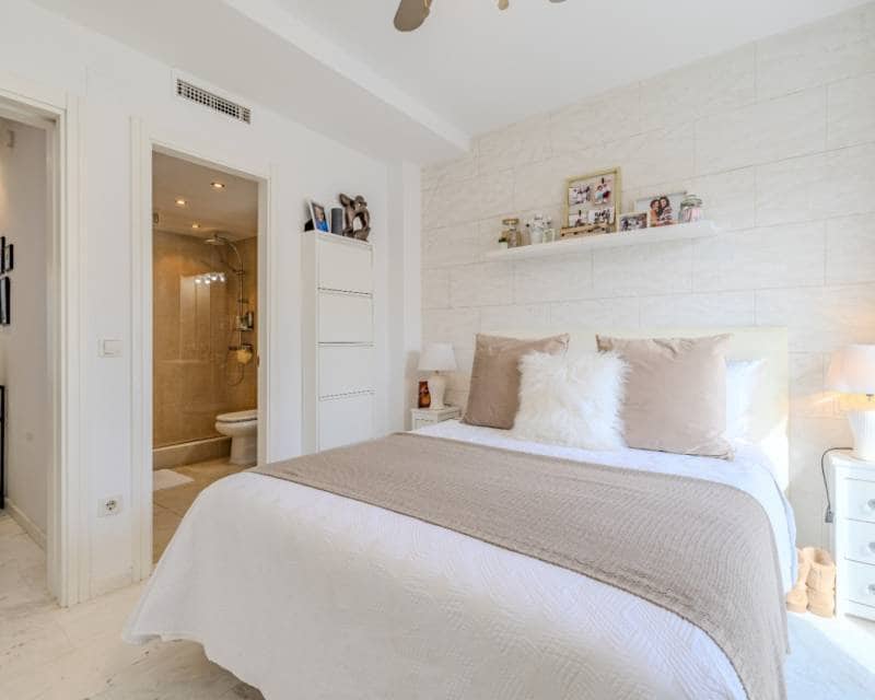 3 sypialnia Dom szeregowy do wynajęcia w Javea / Xabia z basenem - 1 950 € (Ref: 8935807)