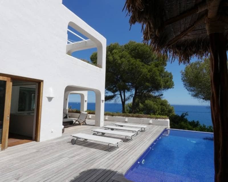 4 makuuhuone Huvila myytävänä paikassa Denia mukana uima-altaan 
autotalli - 2 200 000 € (Ref: 8935811)