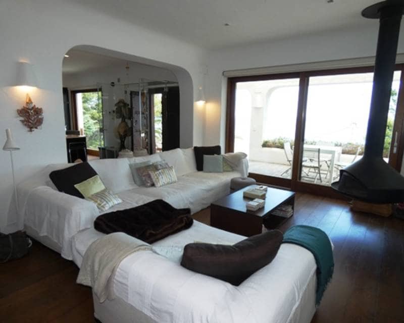 4 makuuhuone Huvila myytävänä paikassa Denia mukana uima-altaan 
autotalli - 2 200 000 € (Ref: 8935811)