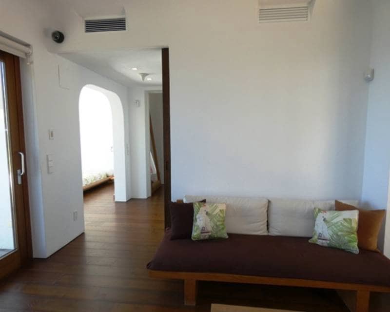 4 makuuhuone Huvila myytävänä paikassa Denia mukana uima-altaan 
autotalli - 2 200 000 € (Ref: 8935811)