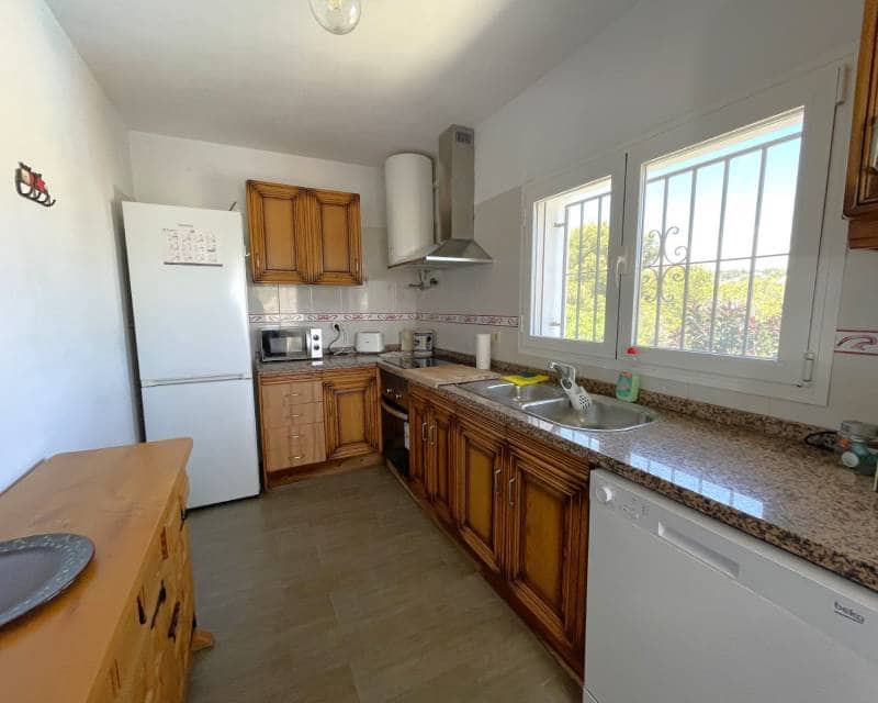 Chalet de 5 habitaciones en Benissa en venta con piscina - 950.000 € (Ref: 8973951)