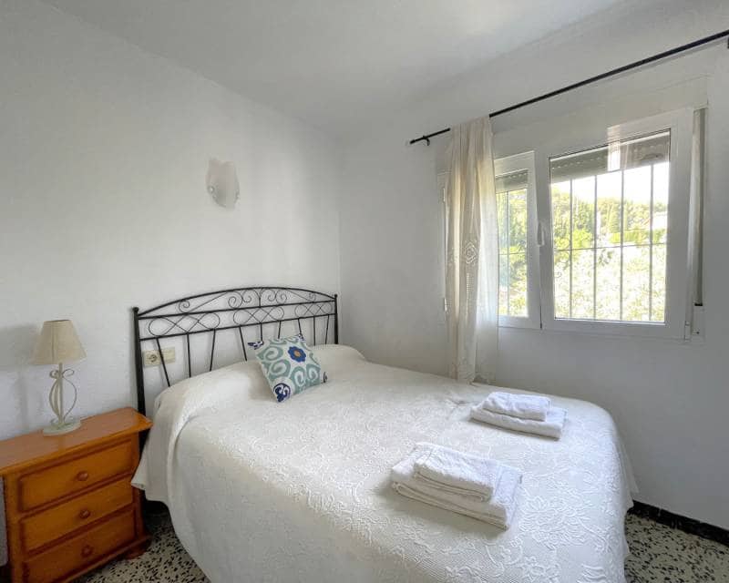 Chalet de 5 habitaciones en Benissa en venta con piscina - 950.000 € (Ref: 8973951)