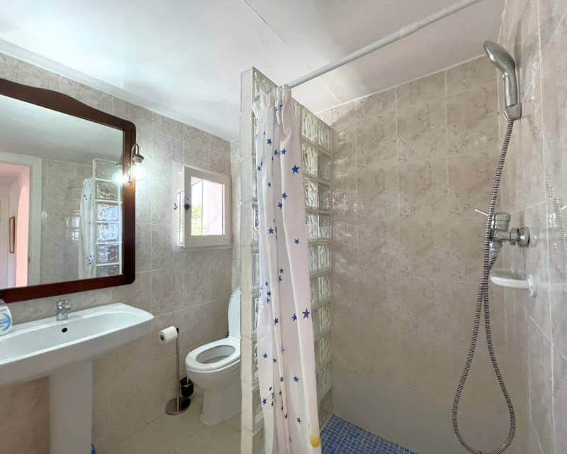 Chalet de 5 habitaciones en Benissa en venta con piscina - 950.000 € (Ref: 8973951)