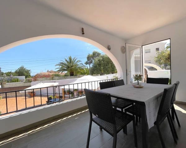 Chalet de 5 habitaciones en Benissa en venta con piscina - 950.000 € (Ref: 8973951)