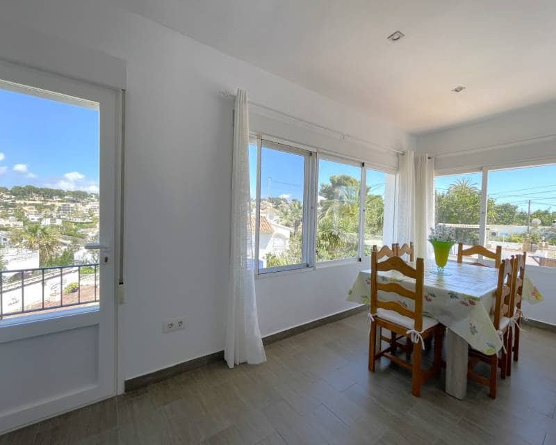 Chalet de 5 habitaciones en Benissa en venta con piscina - 950.000 € (Ref: 8973951)