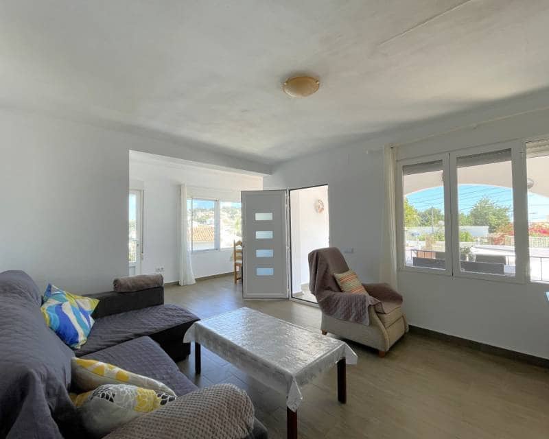 Chalet de 5 habitaciones en Benissa en venta con piscina - 950.000 € (Ref: 8973951)