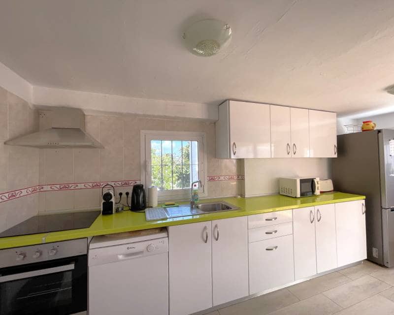 Chalet de 5 habitaciones en Benissa en venta con piscina - 950.000 € (Ref: 8973951)