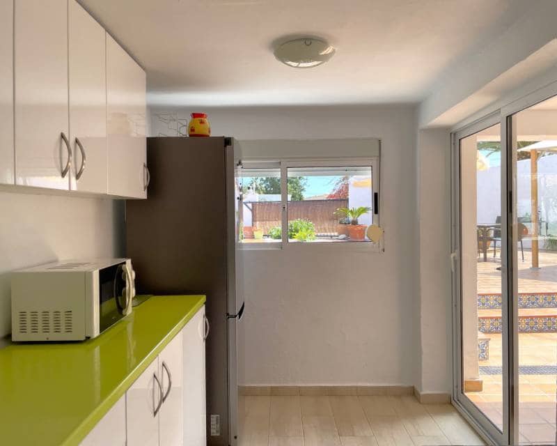 Chalet de 5 habitaciones en Benissa en venta con piscina - 950.000 € (Ref: 8973951)