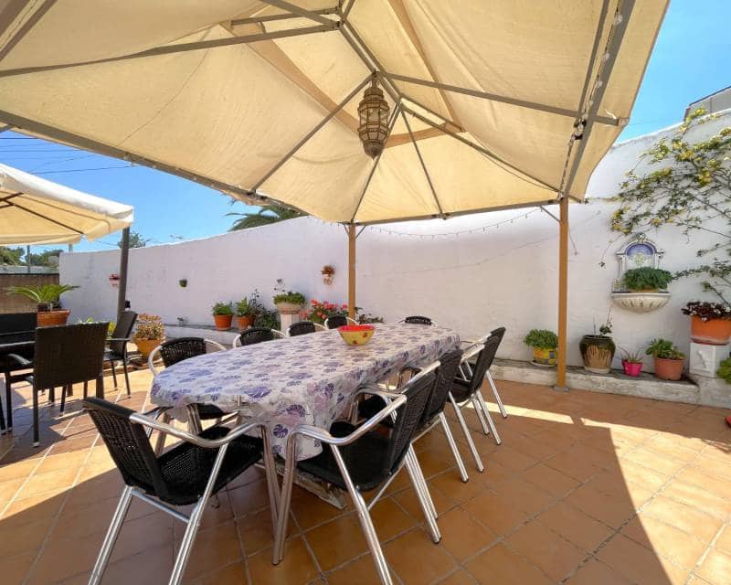 Chalet de 5 habitaciones en Benissa en venta con piscina - 950.000 € (Ref: 8973951)