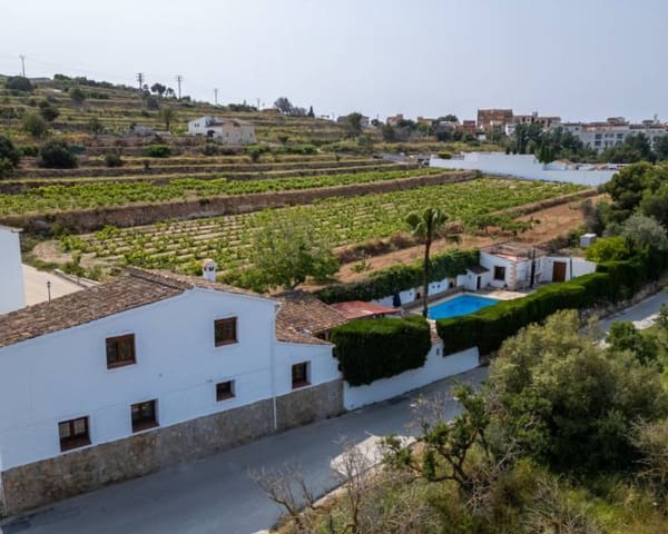 4 bedroom Finca/Country House for sale in Teulada Pueblo, Teulada-Moraira with pool garage - € 525,000 (Ref: 8973952)