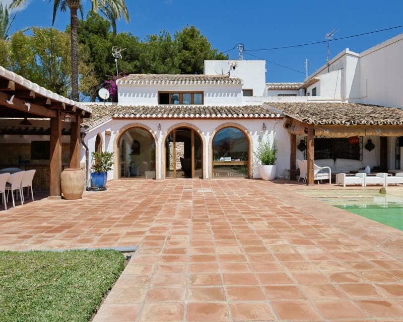 6 soveværelse Finca/Landehus til salg i Javea / Xabia med swimmingpool garage - € 1.495.000 (Ref: 8973954)