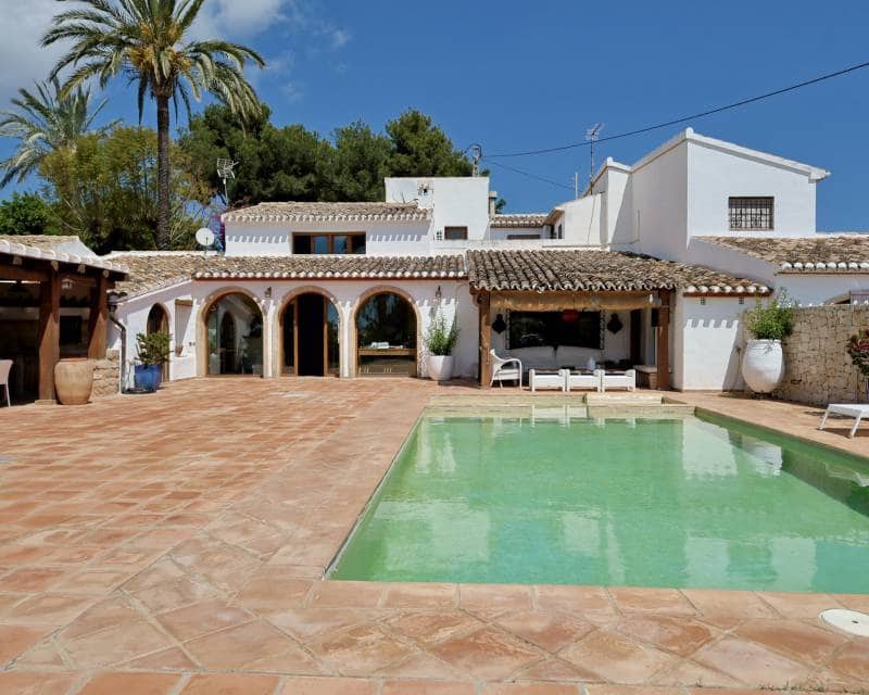 6 soveværelse Finca/Landehus til salg i Javea / Xabia med swimmingpool garage - € 1.495.000 (Ref: 8973954)