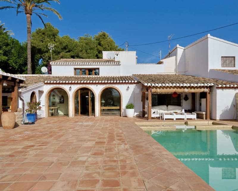 6 soveværelse Finca/Landehus til salg i Javea / Xabia med swimmingpool garage - € 1.495.000 (Ref: 8973954)