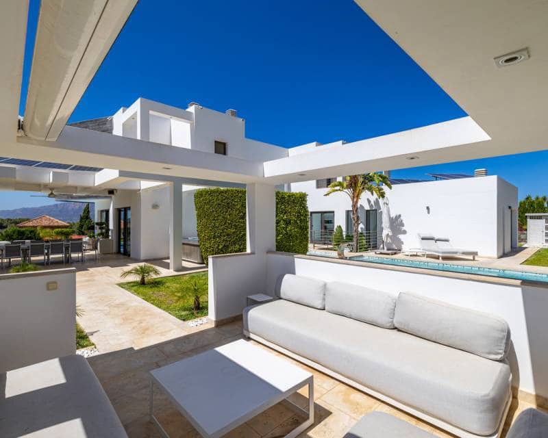 5 soverom Villa til salgs i Javea / Xabia med svømmebasseng - € 2 350 000 (Ref: 8973956)