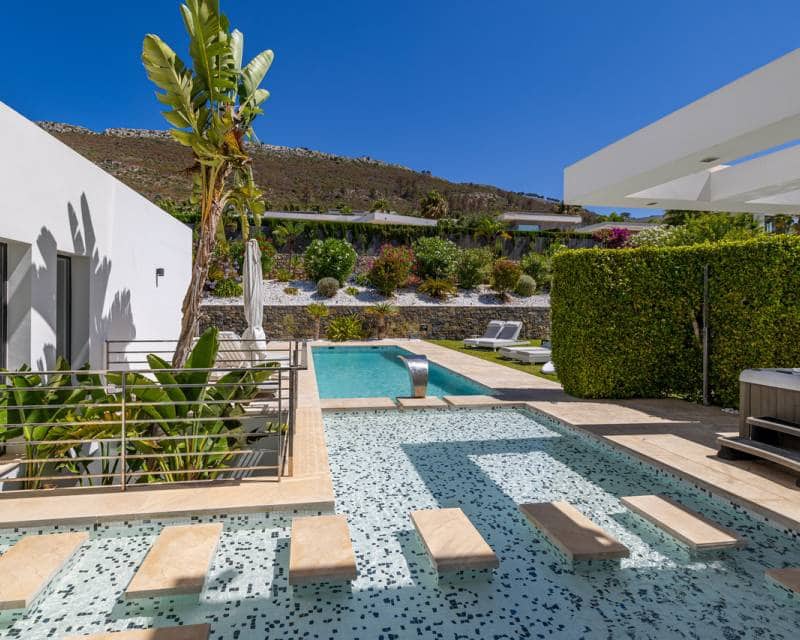 5 soverom Villa til salgs i Javea / Xabia med svømmebasseng - € 2 350 000 (Ref: 8973956)