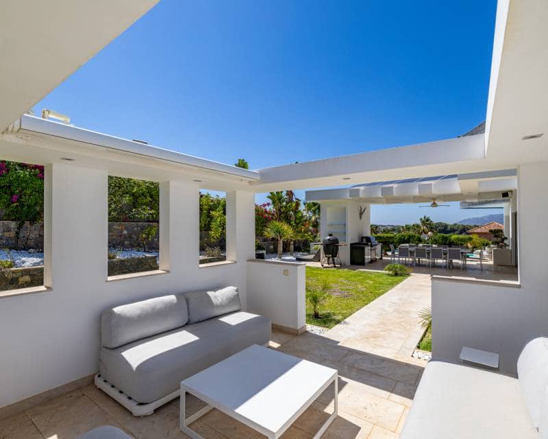 5 soverom Villa til salgs i Javea / Xabia med svømmebasseng - € 2 350 000 (Ref: 8973956)