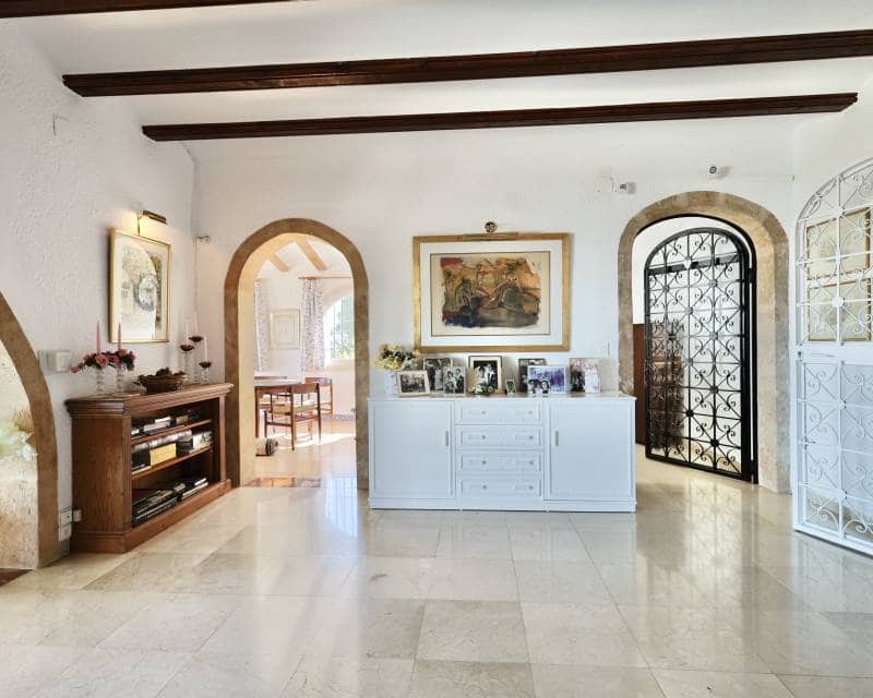 4 bedroom Villa for sale in Javea / Xabia with pool garage - € 950,000 (Ref: 8977113)