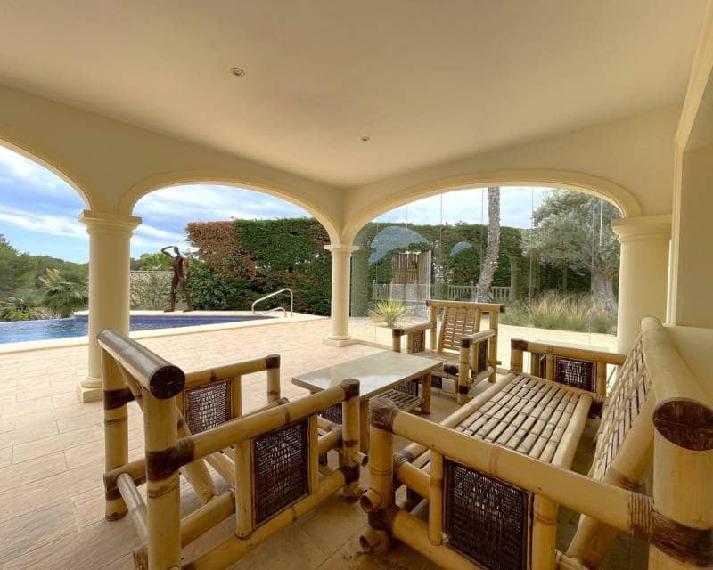 4 soverom Villa til salgs i Moraira med svømmebasseng - € 1 375 000 (Ref: 8988867)