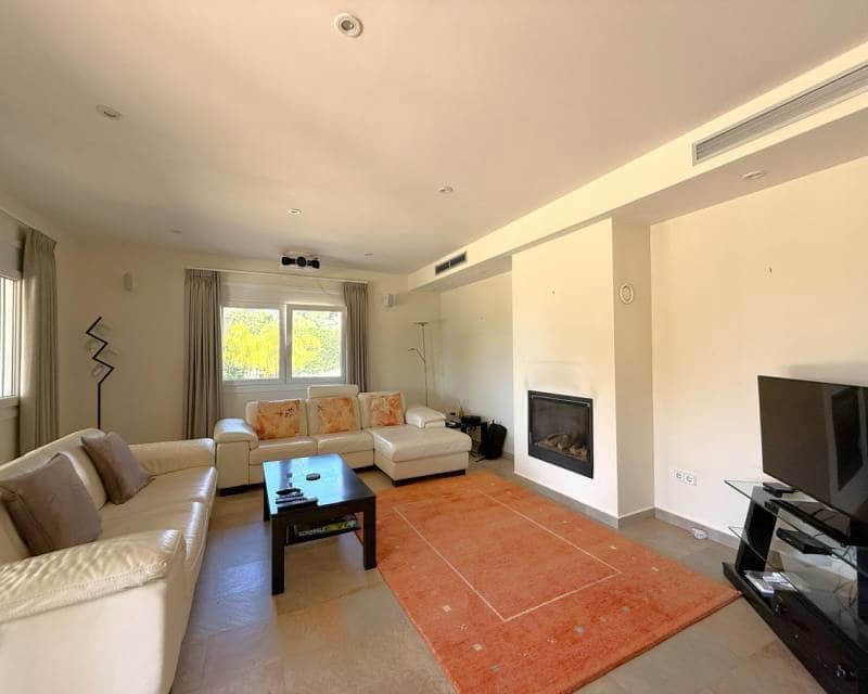 4 soverom Villa til salgs i Moraira med svømmebasseng - € 1 375 000 (Ref: 8988867)