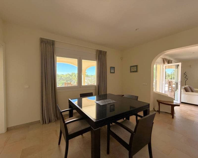 4 soverom Villa til salgs i Moraira med svømmebasseng - € 1 375 000 (Ref: 8988867)