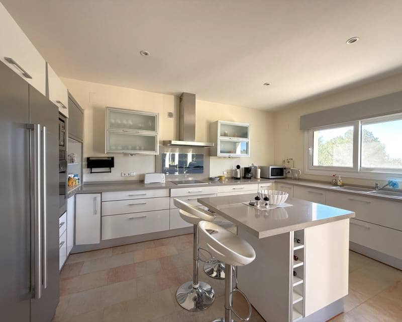 4 soverom Villa til salgs i Moraira med svømmebasseng - € 1 375 000 (Ref: 8988867)