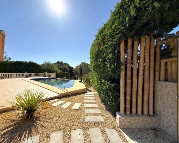 4 soveværelse Villa til salg i Pinar del Advocat - Cometa, Teulada-Moraira med swimmingpool - € 1.375.000 (Ref: 8988867)