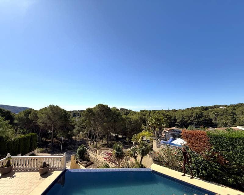 4 soverom Villa til salgs i Moraira med svømmebasseng - € 1 375 000 (Ref: 8988867)