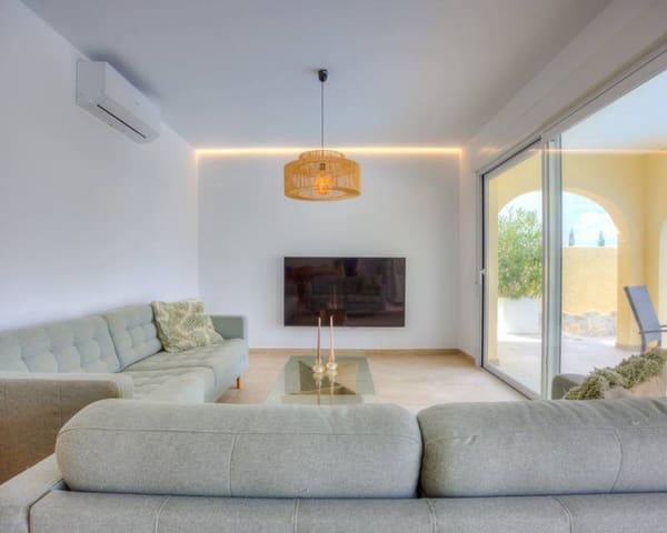 3 sovrum Villa till salu i Moraira, Teulada-Moraira med pool - 560 000 € (Ref: 8988869)