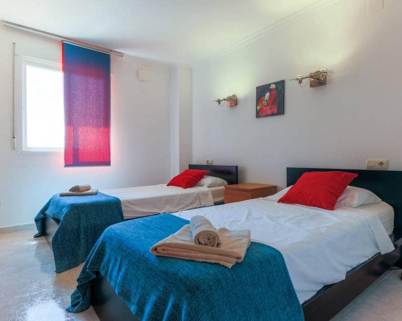 3 bedroom Apartment for sale in Cumbre del Sol with pool - € 250,000 (Ref: 8992087)