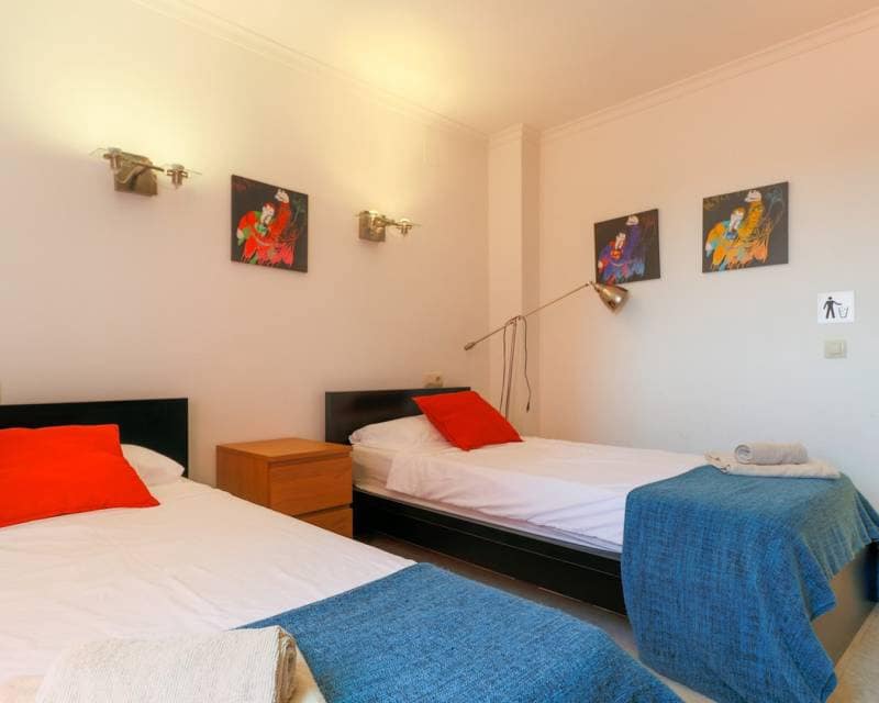 3 bedroom Apartment for sale in Cumbre del Sol with pool - € 250,000 (Ref: 8992087)