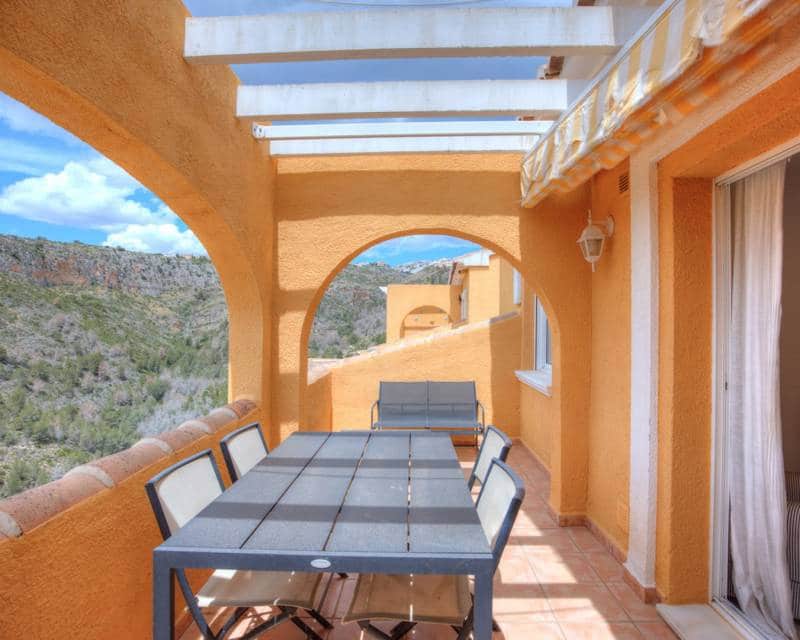 3 bedroom Apartment for sale in Cumbre del Sol with pool - € 250,000 (Ref: 8992087)