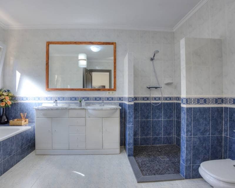 3 slaapkamer Villa te koop in Moraira met zwembad garage - € 1.100.000 (Ref: 8992804)