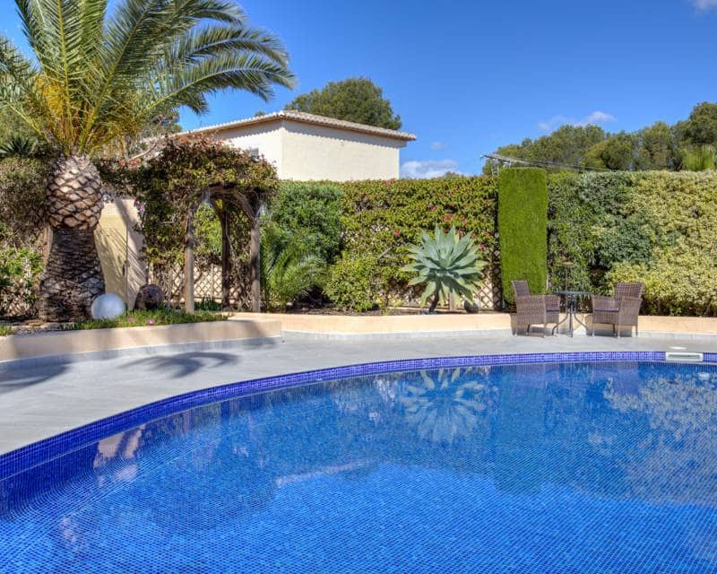3 slaapkamer Villa te koop in Moraira met zwembad garage - € 1.100.000 (Ref: 8992804)