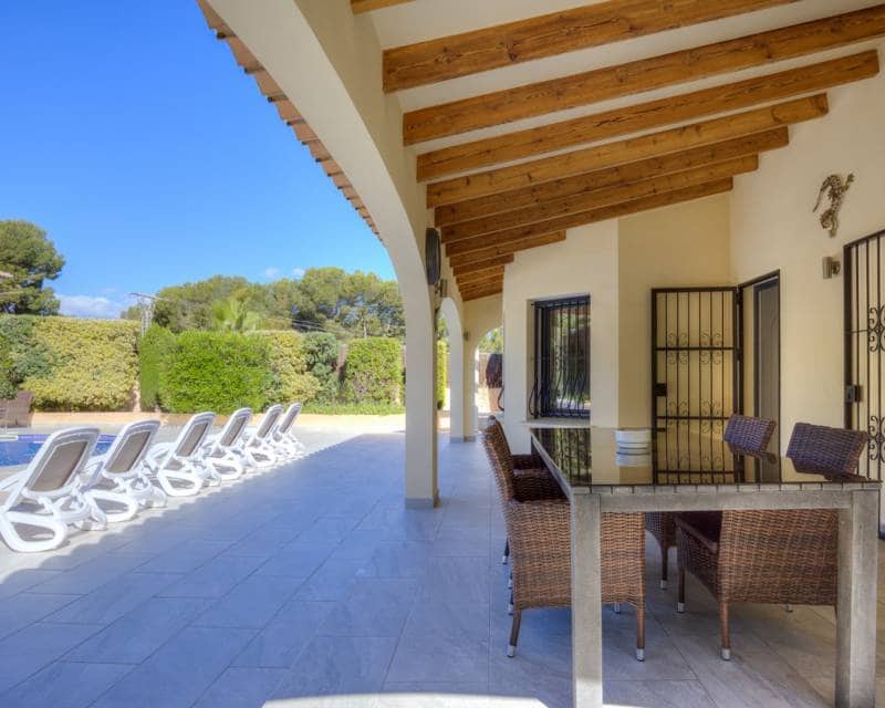 3 slaapkamer Villa te koop in Moraira met zwembad garage - € 1.100.000 (Ref: 8992804)