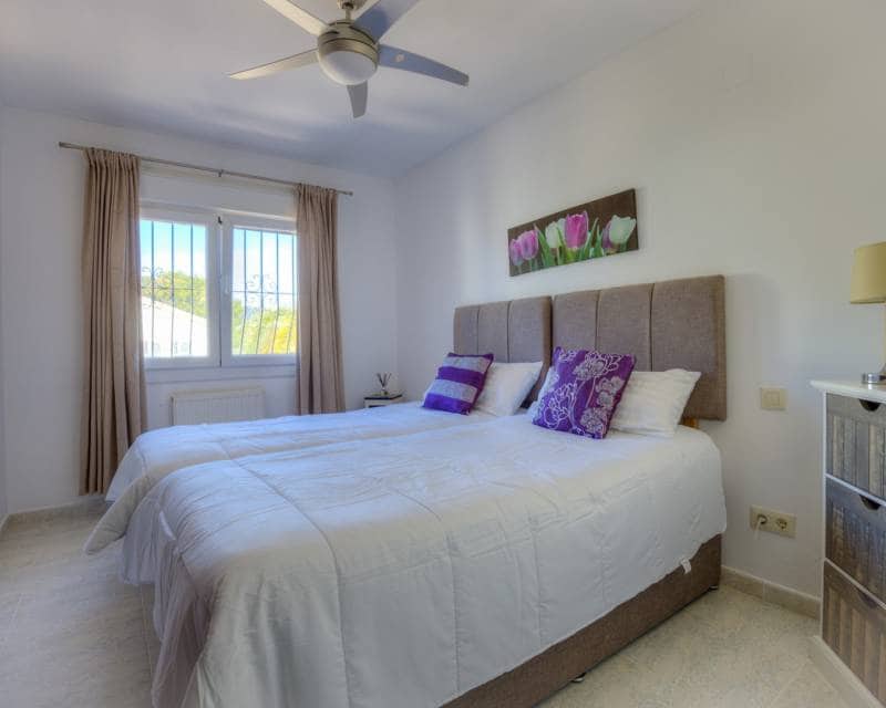 3 slaapkamer Villa te koop in Moraira met zwembad garage - € 1.100.000 (Ref: 8992804)