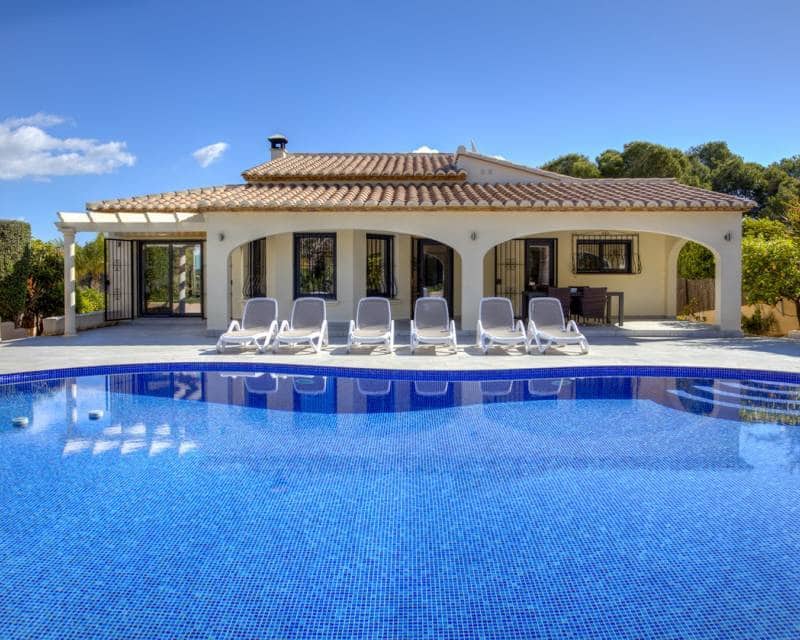 3 slaapkamer Villa te koop in Moraira met zwembad garage - € 1.100.000 (Ref: 8992804)