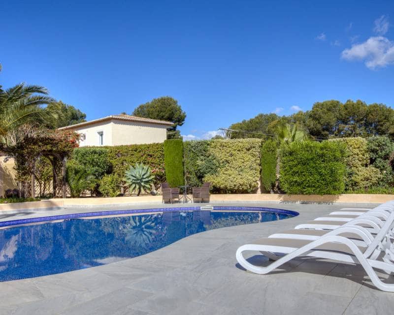 3 slaapkamer Villa te koop in Moraira met zwembad garage - € 1.100.000 (Ref: 8992804)