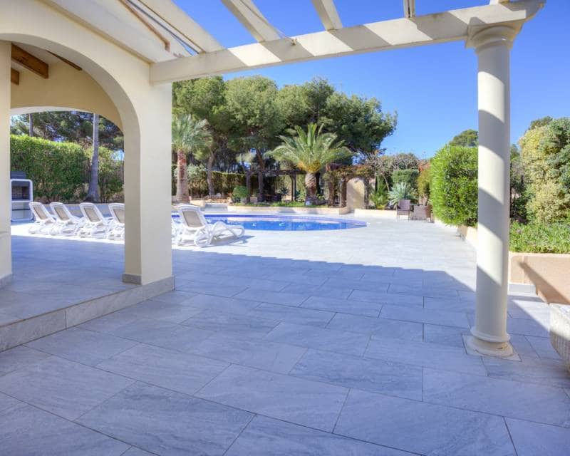 3 slaapkamer Villa te koop in Moraira met zwembad garage - € 1.100.000 (Ref: 8992804)