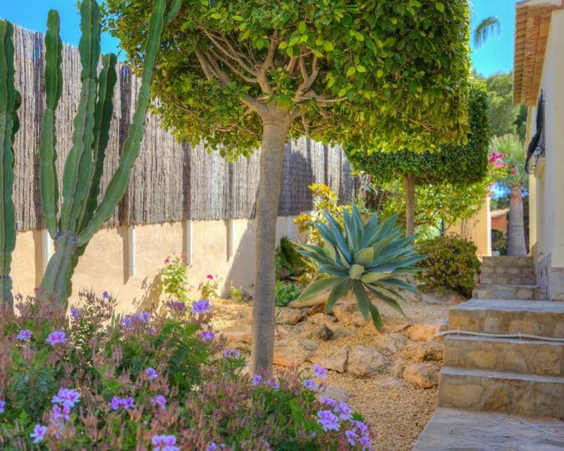 3 slaapkamer Villa te koop in Moraira met zwembad garage - € 1.100.000 (Ref: 8992804)