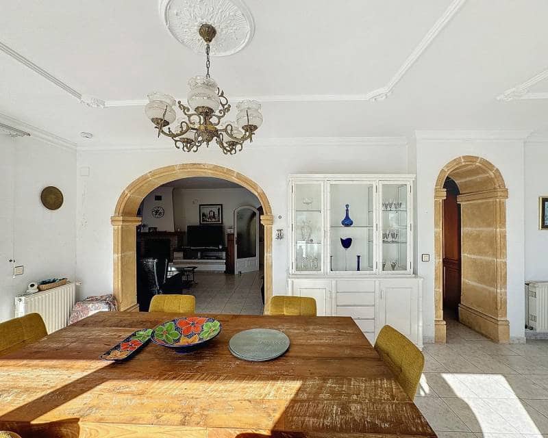 3 bedroom Villa for sale in Benitachell / Benitatxell with pool - € 680,000 (Ref: 9002480)