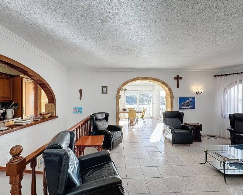 3 bedroom Villa for sale in Benitachell / Benitatxell with pool - € 680,000 (Ref: 9002480)