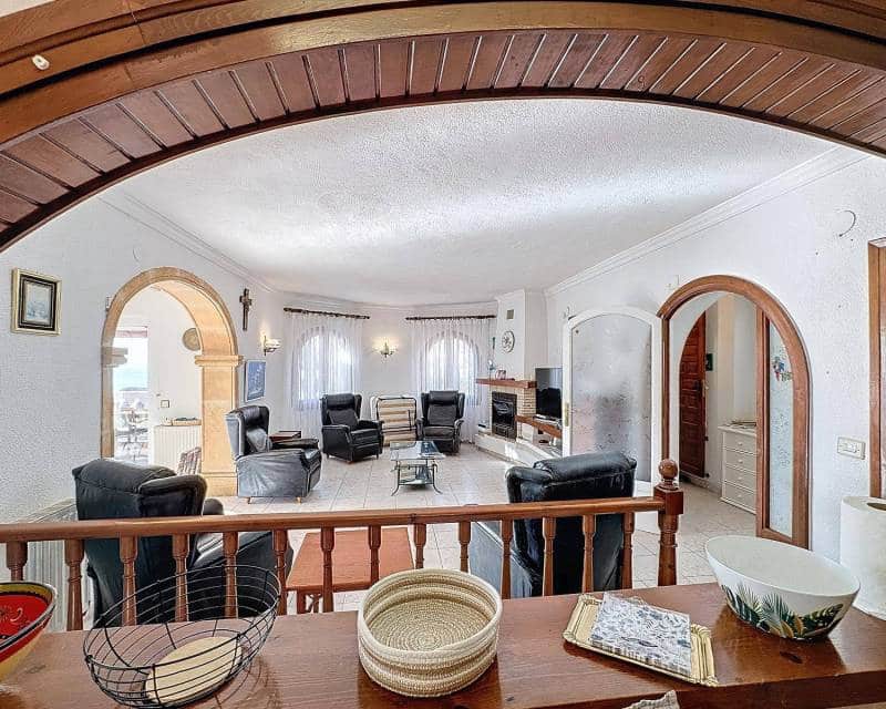 3 bedroom Villa for sale in Benitachell / Benitatxell with pool - € 680,000 (Ref: 9002480)