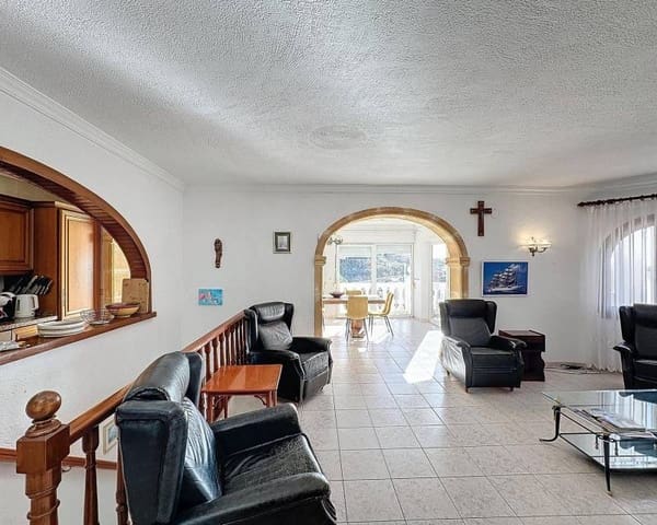 3 Zimmer Villa zu verkaufen in Benitachell / Benitatxell mit Pool - 680.000 € (Ref: 9002480)