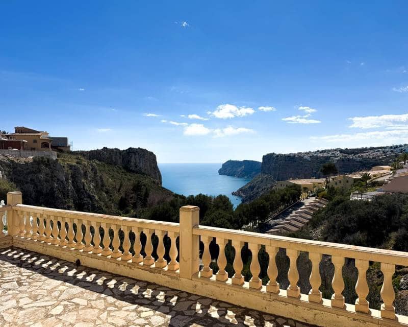 4 quarto Moradia para venda em Benitachell / Benitatxell com piscina - 495 000 € (Ref: 9002481)