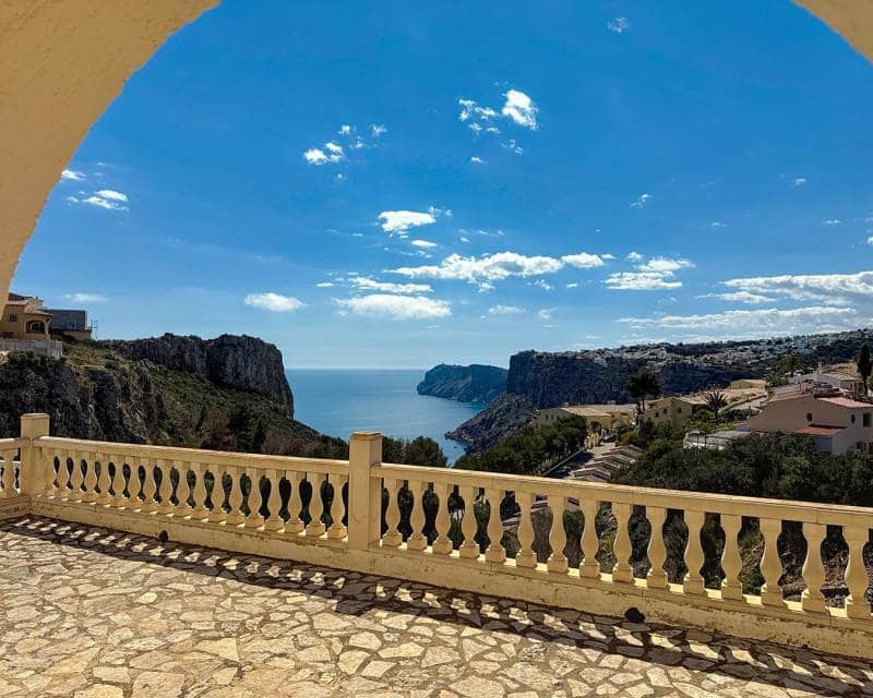 4 quarto Moradia para venda em Benitachell / Benitatxell com piscina - 495 000 € (Ref: 9002481)