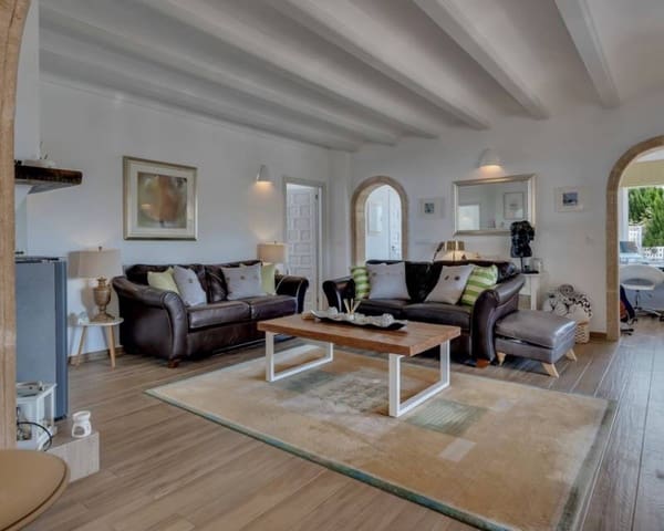 5 Zimmer Villa zu verkaufen in Javea / Xàbia mit Pool Garage - 895.000 € (Ref: 9058601)